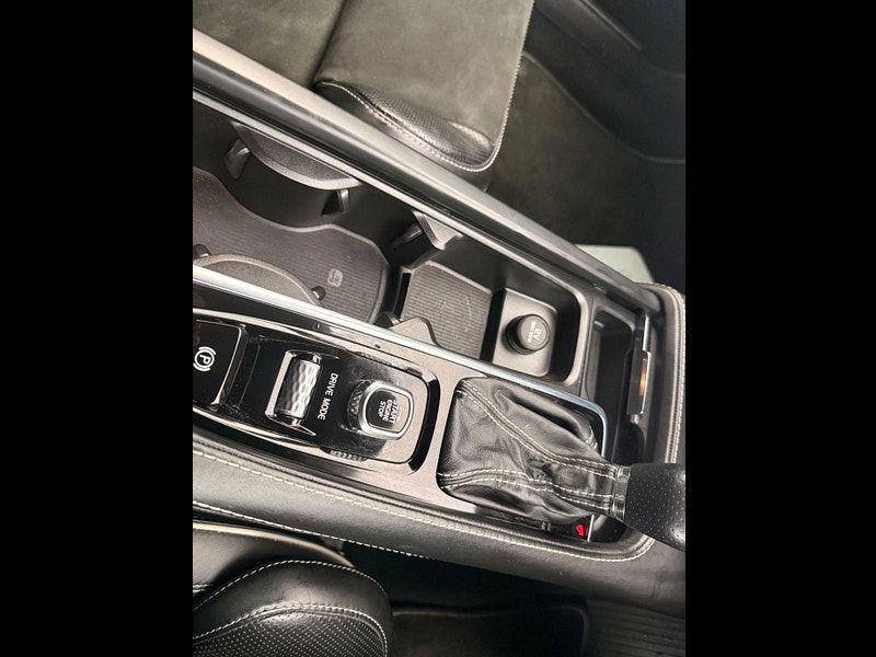 Volvo S90 2.0 D4 R-Design Pro Auto Euro 6 (s/s) 4dr 4dr Automatic 2026