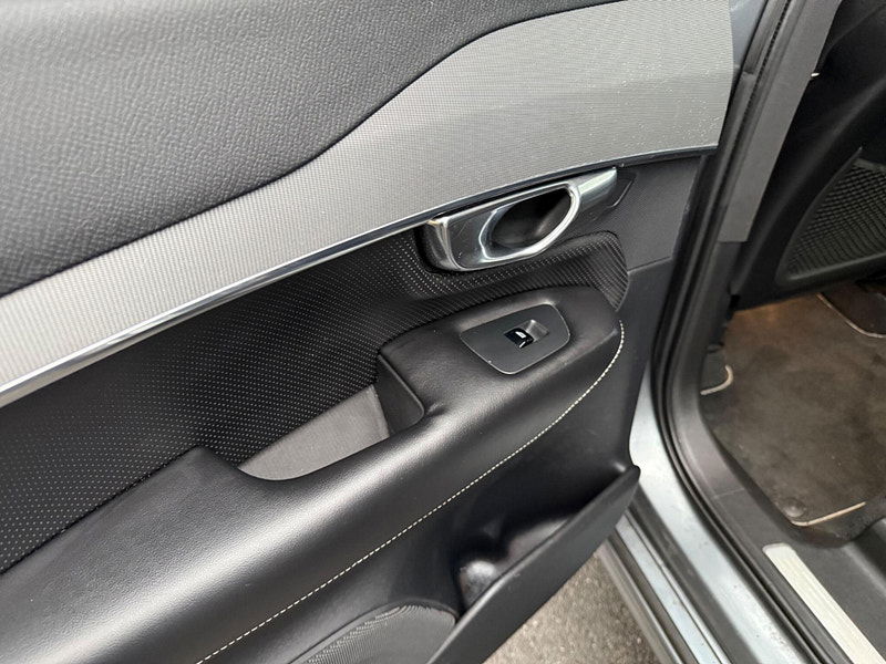 Volvo XC90 2.0 D5 R-Design Geartronic 4WD Euro 6 (s/s) 5dr 5dr Automatic 2025