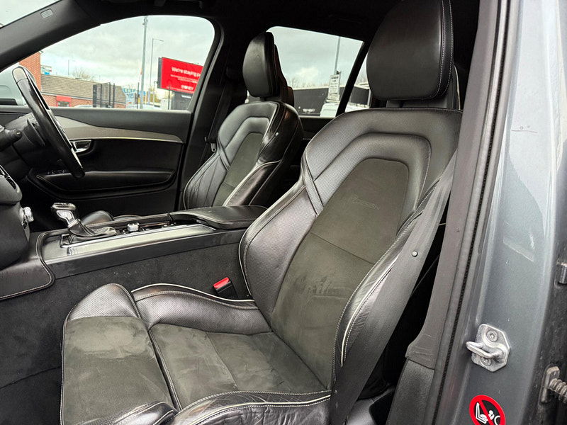 Volvo XC90 2.0 D5 R-Design Geartronic 4WD Euro 6 (s/s) 5dr 5dr Automatic 2025
