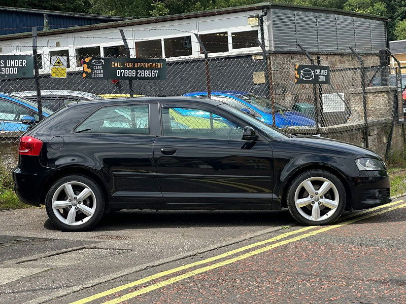 Audi A3 1.6L SE Technik MPI Hatchback 3dr Petrol Manual Euro 4 (101 bhp) 3dr Manual 2025