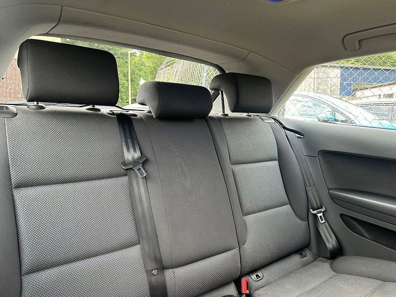 Audi A3 1.6L SE Technik MPI Hatchback 3dr Petrol Manual Euro 4 (101 bhp) 3dr Manual 2025