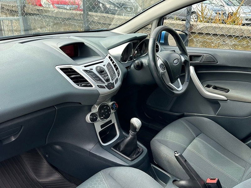 Ford Fiesta 1.4L Zetec 68 TDCi Hatchback 5dr Diesel Manual Euro 4 (67 bhp) 5dr Manual 2025