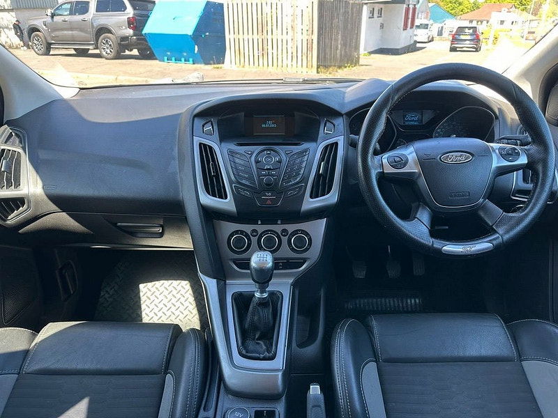 Ford Focus 1.6L Edge TDCi 115 Hatchback 5dr Diesel Manual Euro 5 (113 bhp) 5dr Manual 2025