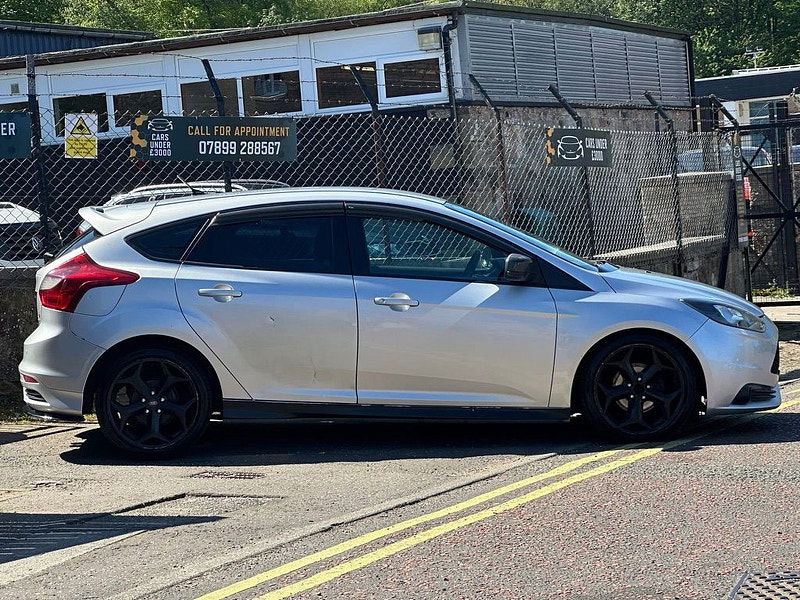 Ford Focus 1.6L Edge TDCi 115 Hatchback 5dr Diesel Manual Euro 5 (113 bhp) 5dr Manual 2025