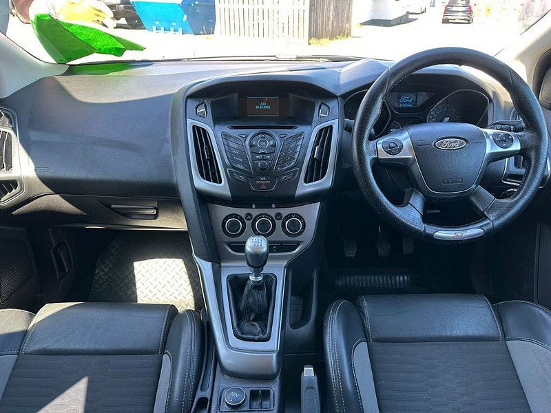 Ford Focus 1.6L Edge TDCi 115 Hatchback 5dr Diesel Manual Euro 5 (113 bhp) 5dr Manual 2025