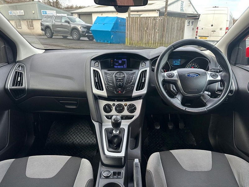 Ford Focus 1.6L ZETEC ECONETIC TDCI Hatchback 5dr Diesel Manual Euro 5 (104 bhp) 5dr Manual 2025
