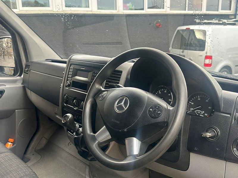 Mercedes-Benz Sprinter 2.1L 210 CDI Diesel Manual Euro 5 (95 bhp) 0dr Manual 2025