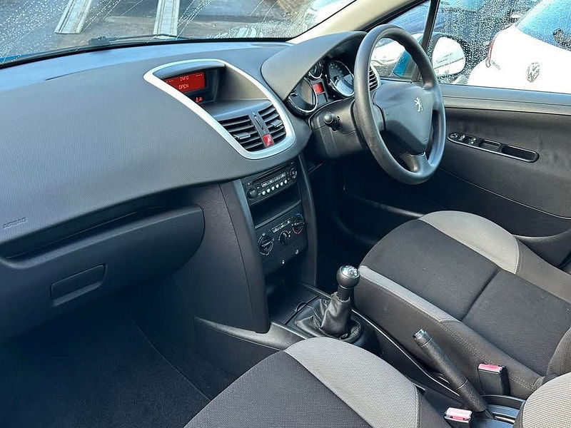 Peugeot 207 1.4L HDI S Hatchback 5dr Diesel Manual Euro 4 (67 bhp) 5dr Manual 2025