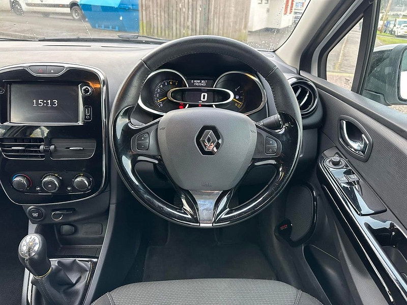 Renault Clio 1.1L DYNAMIQUE MEDIANAV Hatchback 5dr Petrol Manual Euro 5 (75 bhp) 5dr Manual 2025
