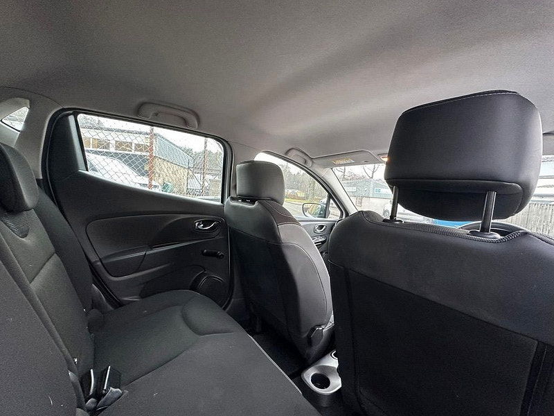 Renault Clio 1.1L DYNAMIQUE MEDIANAV Hatchback 5dr Petrol Manual Euro 5 (75 bhp) 5dr Manual 2025