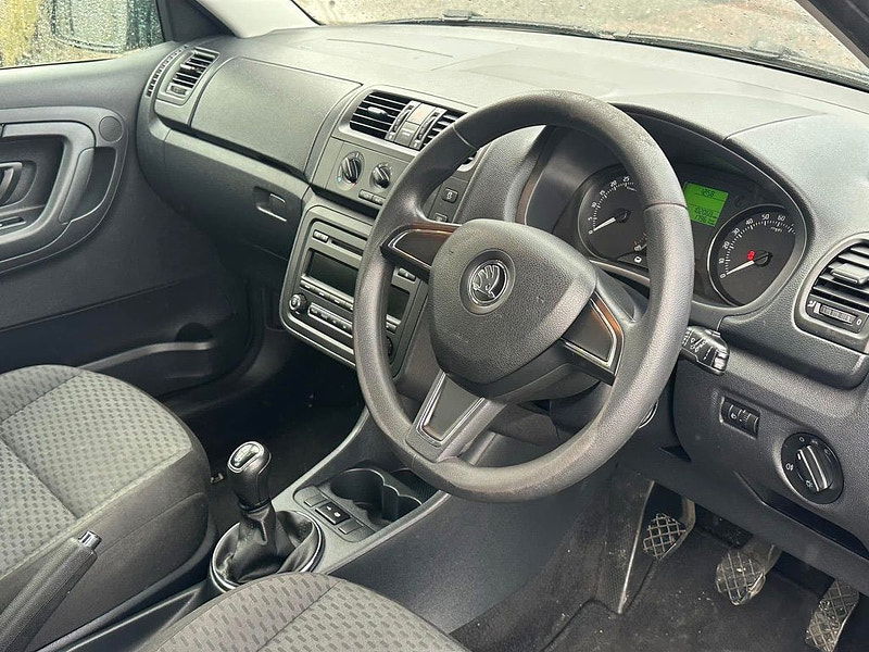 Skoda Fabia 1.6L SE TDI CR Estate 5dr Diesel Manual Euro 5 (90 bhp) 5dr Manual 2025