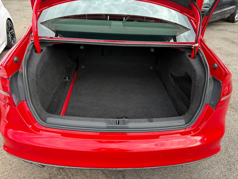 Audi A4 2.0 TDI Black Edition Saloon 4dr Diesel Manual Euro 5 (s/s) (177 ps) 4dr Manual 2026