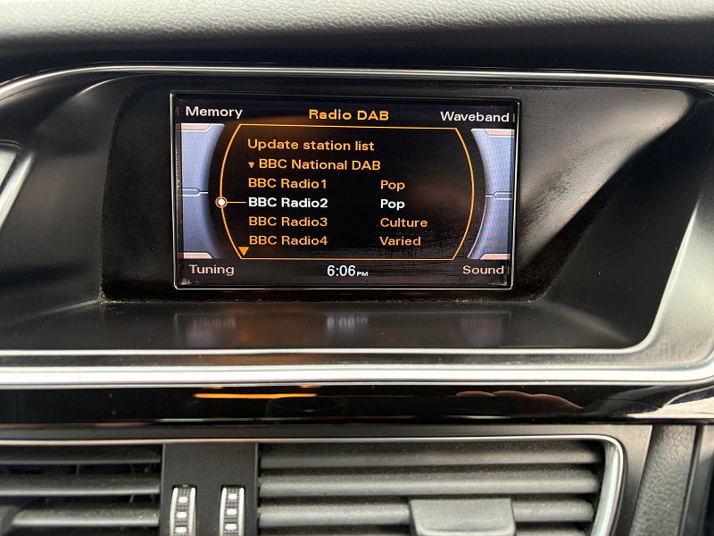 Audi A4 2.0 TDI Black Edition Saloon 4dr Diesel Manual Euro 5 (s/s) (177 ps) 4dr Manual 2026