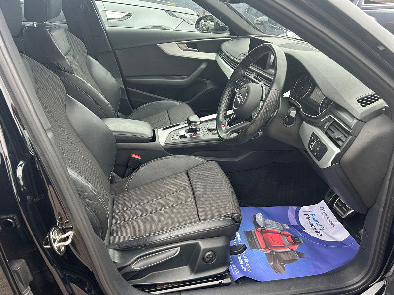 Audi A4 2.0 TDI ultra S line Saloon 4dr Diesel S Tronic Euro 6 (s/s) (190 ps) 4dr Automatic 2025