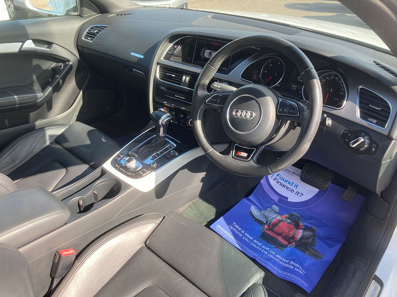 Audi A5 3.0 TDI V6 S line Coupe 2dr Diesel S Tronic quattro Euro 5 (s/s) (245 ps) 2dr Automatic 2025