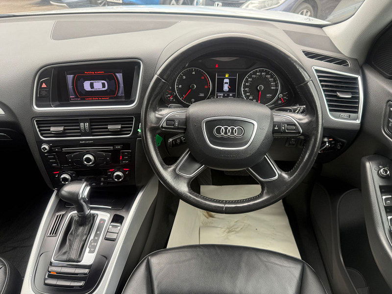 Audi Q5 2.0 TDI SE SUV 5dr Diesel S Tronic quattro Euro 5 (s/s) (177 ps) 5dr Automatic 2025