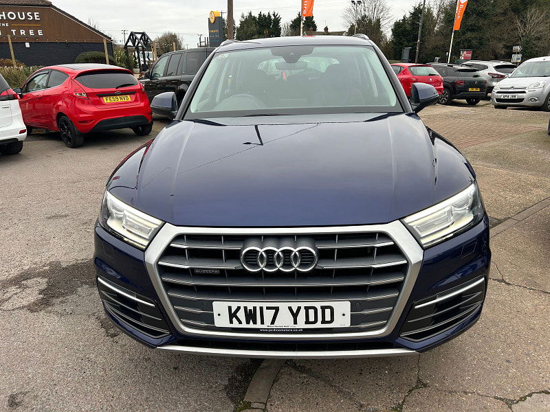 Audi Q5 2.0 TDI Sport SUV 5dr Diesel S Tronic quattro Euro 6 (s/s) (190 ps) 5dr Automatic 2024