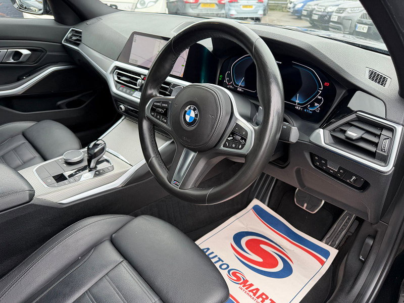 BMW 3 Series 2.0 330e 12kWh M Sport Saloon 4dr Petrol Plug-in Hybrid Auto Euro 6 (s/s) (292 ps) 4dr Automatic 2026
