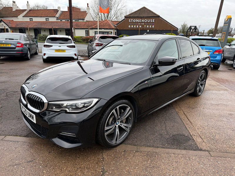 BMW 3 Series 2.0 330e 12kWh M Sport Saloon 4dr Petrol Plug-in Hybrid Auto Euro 6 (s/s) (292 ps) 4dr Automatic 2026