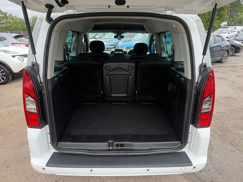 Citroen Berlingo 1.2 PureTech Flair Multispace MPV 5dr Petrol Manual Euro 6 (s/s) (110 ps) 5dr Manual 2025