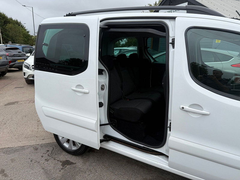 Citroen Berlingo 1.2 PureTech Flair Multispace MPV 5dr Petrol Manual Euro 6 (s/s) (110 ps) 5dr Manual 2025