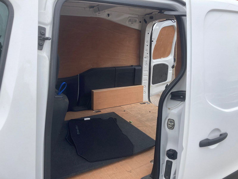 Citroen Berlingo 1.6 BlueHDi 850 Enterprise Panel Van 5dr Diesel Manual L1 (112 g/km, 100 bhp) 5dr Manual 2026