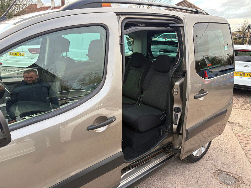 Citroen Berlingo 1.6 BlueHDi XTR Multispace MPV 5dr Diesel Manual Euro 6 (100 ps) 5dr Manual 2026