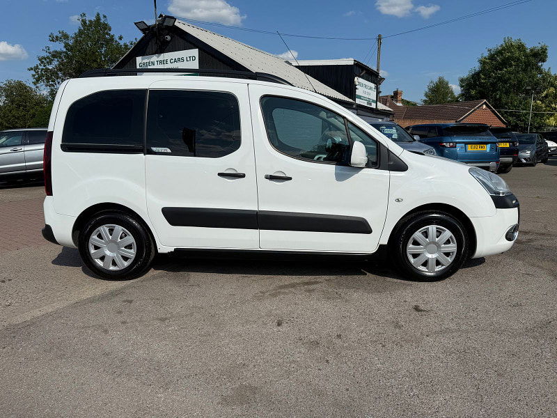 Citroen Berlingo 1.6 e-HDi Airdream XTR Multispace MPV 5dr Diesel EGS6 Euro 5 (s/s) (90 ps) 5dr Automatic 2025