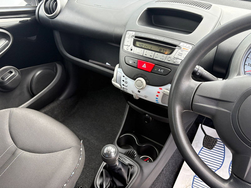 Citroen C1 1.0i VTR Hatchback 3dr Petrol Manual Euro 5 (68 ps) 3dr Manual 2026
