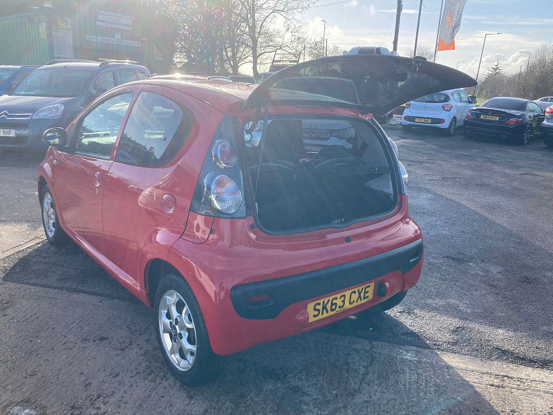 Citroen C1 1.0i VTR+ Hatchback 5dr Petrol Manual Euro 5 (68 ps) 5dr Manual 2026