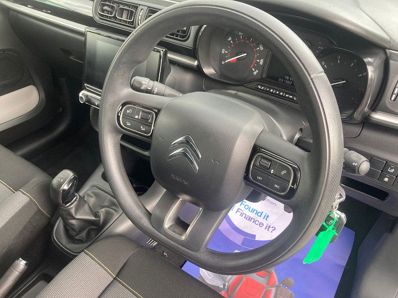 Citroen C3 1.2 PureTech Feel Hatchback 5dr Petrol Manual Euro 6 (s/s) (82 ps) 5dr Manual 2025