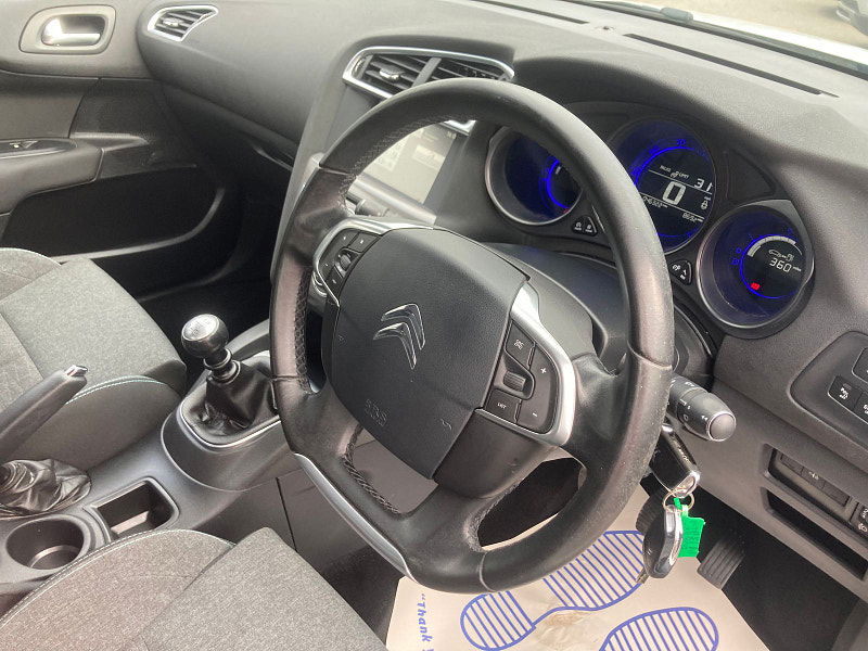 Citroen C4 1.2 PureTech Flair Hatchback 5dr Petrol Manual Euro 6 (s/s) (130 ps) 5dr Manual 2025