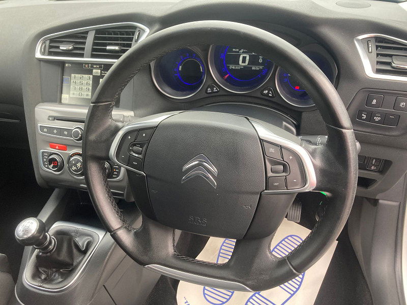 Citroen C4 1.2 PureTech Flair Hatchback 5dr Petrol Manual Euro 6 (s/s) (130 ps) 5dr Manual 2025