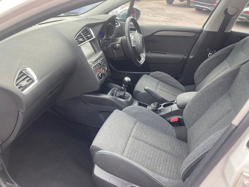 Citroen C4 1.2 PureTech Flair Hatchback 5dr Petrol Manual Euro 6 (s/s) (130 ps) 5dr Manual 2025