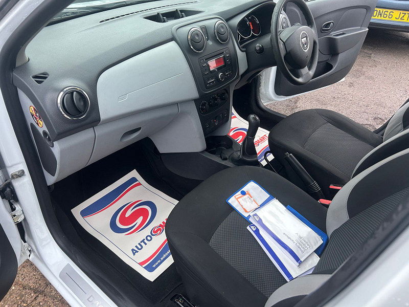 Dacia Sandero 1.2 Ambiance Hatchback 5dr Petrol Manual Euro 5 (75 ps) 5dr Manual 2026