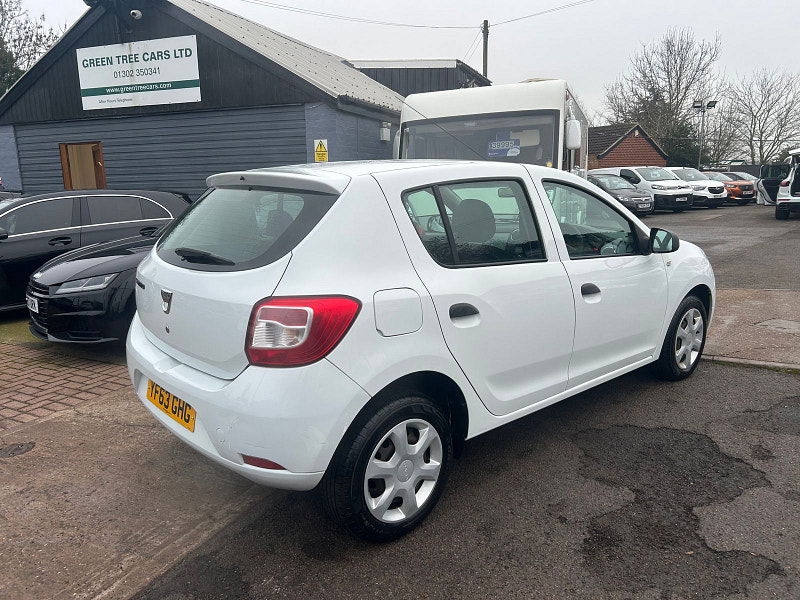 Dacia Sandero 1.2 Ambiance Hatchback 5dr Petrol Manual Euro 5 (75 ps) 5dr Manual 2026