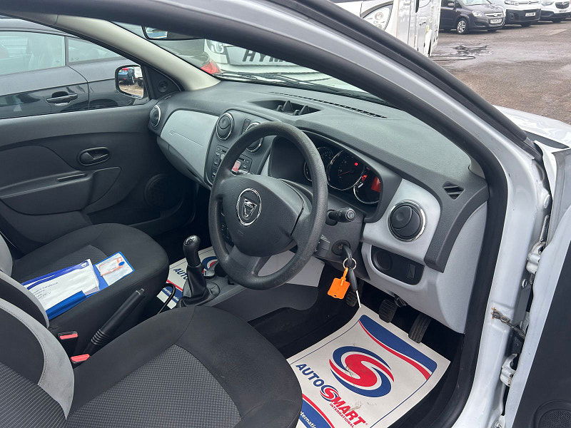 Dacia Sandero 1.2 Ambiance Hatchback 5dr Petrol Manual Euro 5 (75 ps) 5dr Manual 2026