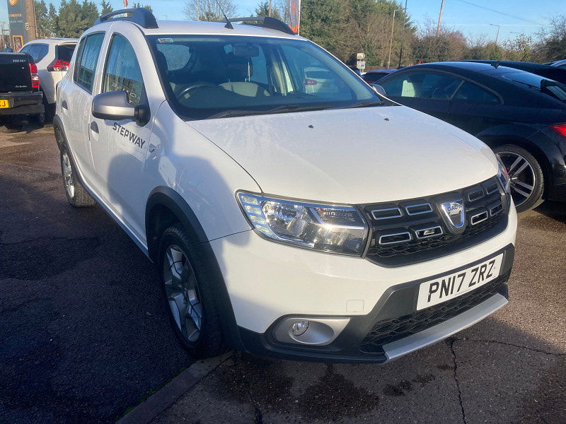 Dacia Sandero Stepway 0.9 TCe Laureate Hatchback 5dr Petrol Manual Euro 6 (s/s) (90 ps) 5dr Manual 2025