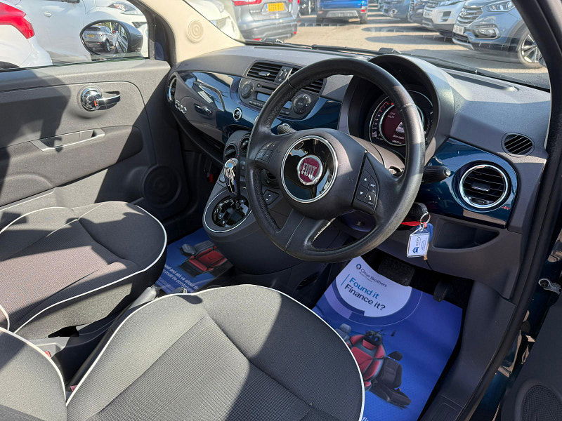 Fiat 500 1.2 Lounge Hatchback 3dr Petrol Dualogic Euro 6 (s/s) (69 bhp) 3dr Automatic 2025