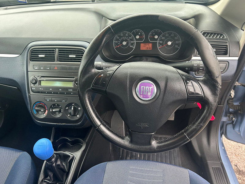 Fiat Grande Punto 1.2 Dynamic Hatchback 5dr Petrol Manual (139 g/km, 65 bhp) 5dr Manual 2025