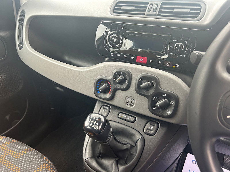 Fiat Panda 0.9 TwinAir 4x4 Hatchback 5dr Petrol Manual Euro 6 (s/s) (85 bhp) 5dr Manual 2025