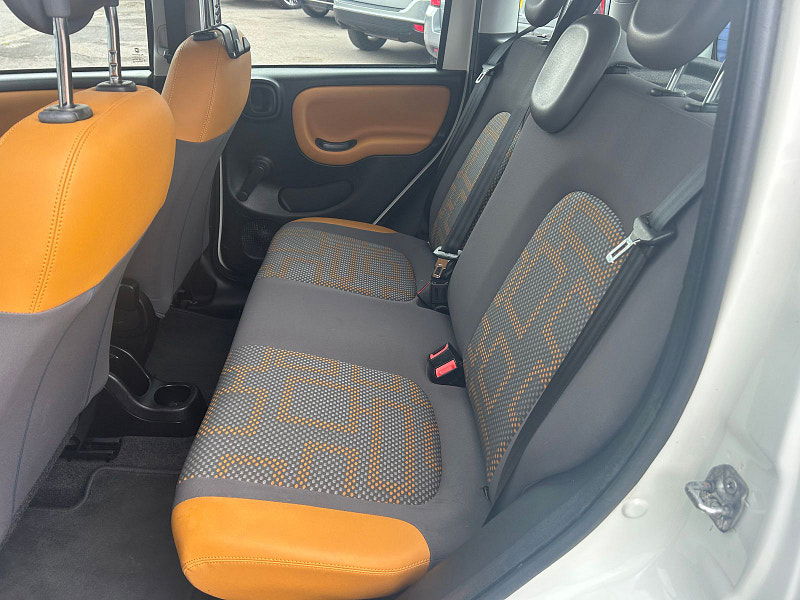 Fiat Panda 0.9 TwinAir 4x4 Hatchback 5dr Petrol Manual Euro 6 (s/s) (85 bhp) 5dr Manual 2025