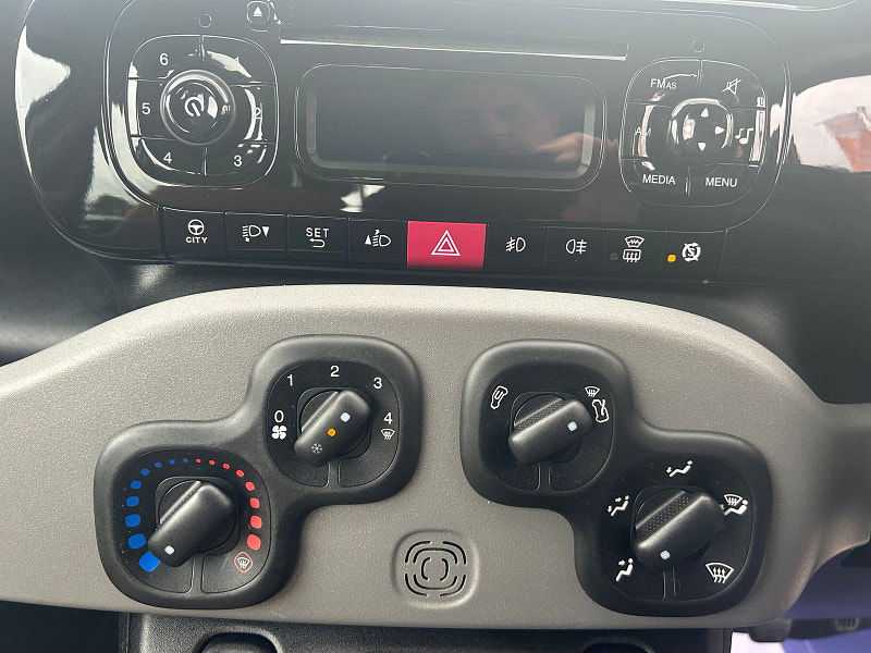 Fiat Panda 0.9 TwinAir 4x4 Hatchback 5dr Petrol Manual Euro 6 (s/s) (85 bhp) 5dr Manual 2025