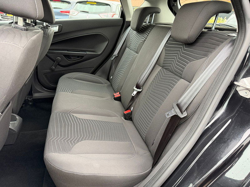 Ford Fiesta 1.0T EcoBoost Zetec Hatchback 5dr Petrol Manual Euro 5 (s/s) (100 ps) 5dr Manual 2025
