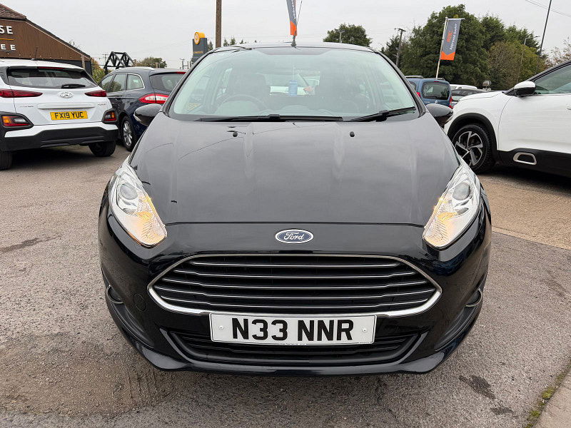 Ford Fiesta 1.0T EcoBoost Zetec Hatchback 5dr Petrol Manual Euro 5 (s/s) (100 ps) 5dr Manual 2025