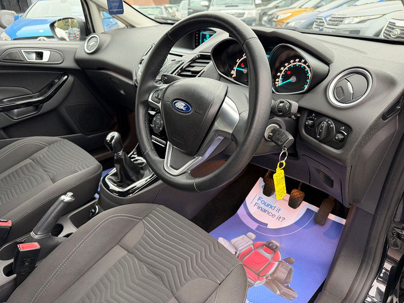 Ford Fiesta 1.0T EcoBoost Zetec Hatchback 5dr Petrol Manual Euro 5 (s/s) (100 ps) 5dr Manual 2025