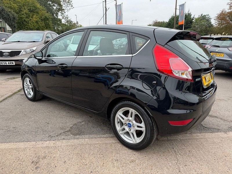 Ford Fiesta 1.0T EcoBoost Zetec Hatchback 5dr Petrol Manual Euro 5 (s/s) (100 ps) 5dr Manual 2025