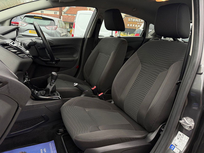 Ford Fiesta 1.0T EcoBoost Zetec Hatchback 5dr Petrol Manual Euro 6 (s/s) (100 ps) 5dr Manual 2025