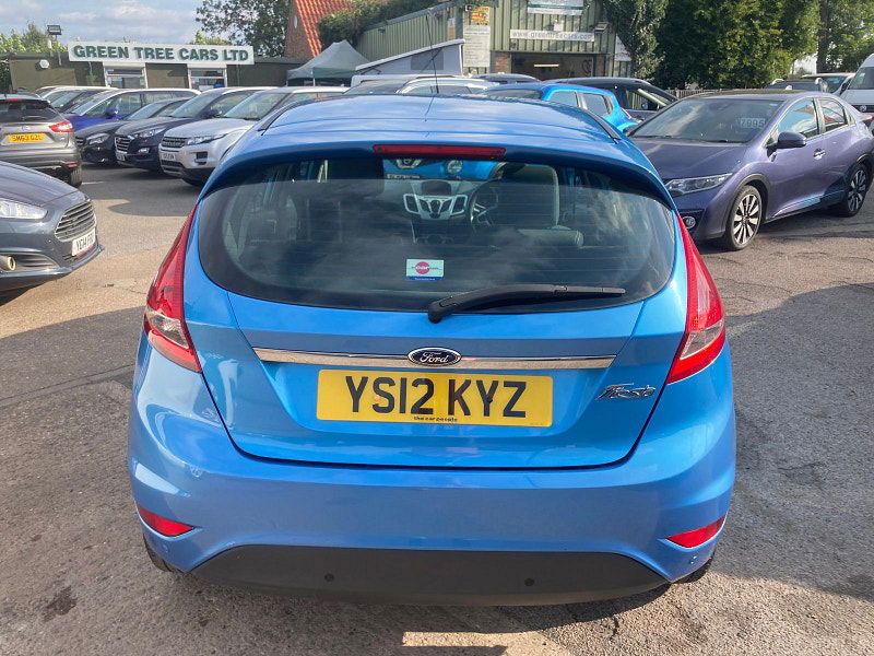 Ford Fiesta 1.4 Zetec Hatchback 5dr Petrol Manual (130 g/km, 94 bhp) 5dr Manual 2025
