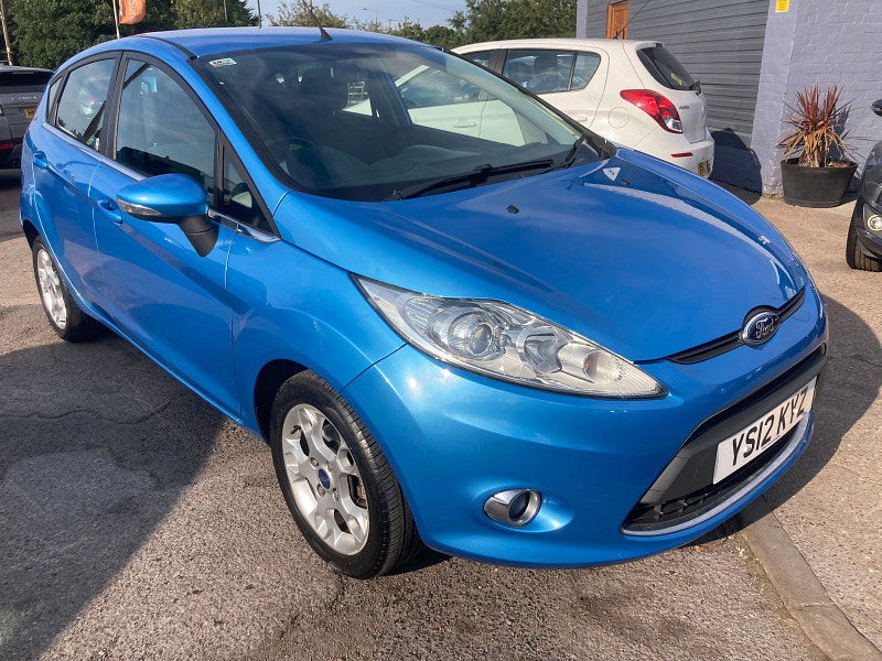 Ford Fiesta 1.4 Zetec Hatchback 5dr Petrol Manual (130 g/km, 94 bhp) 5dr Manual 2025